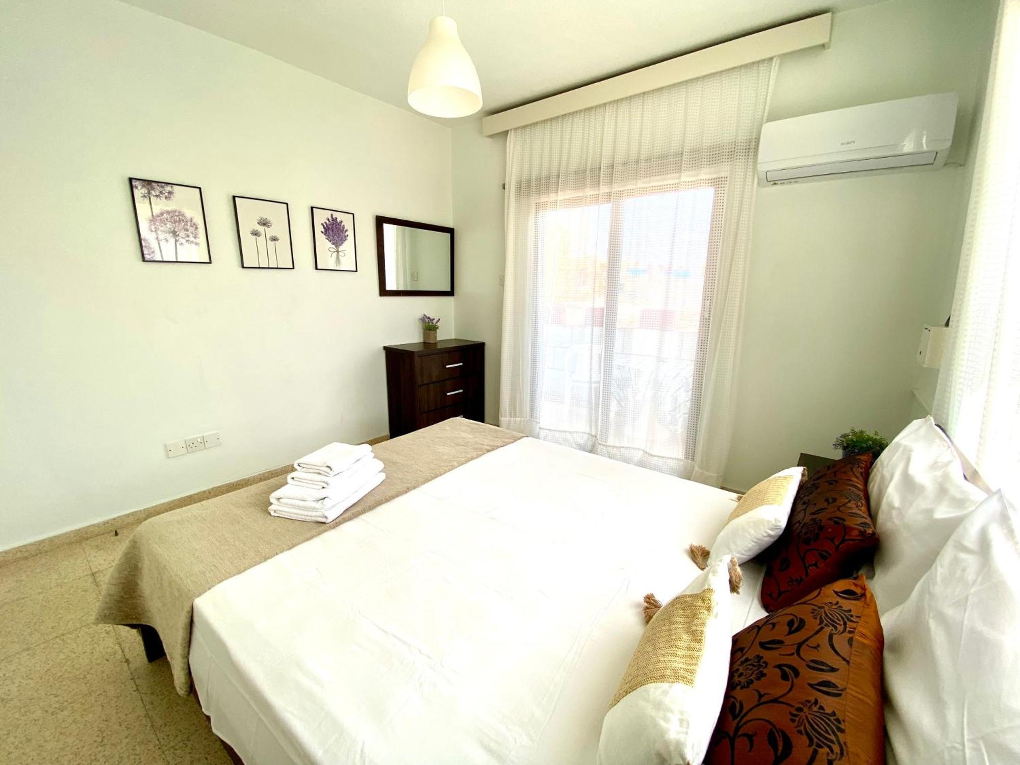 Apartamento Apt On The Street Of Bars&Nightclubs In Ayia Napa 11 Exterior foto